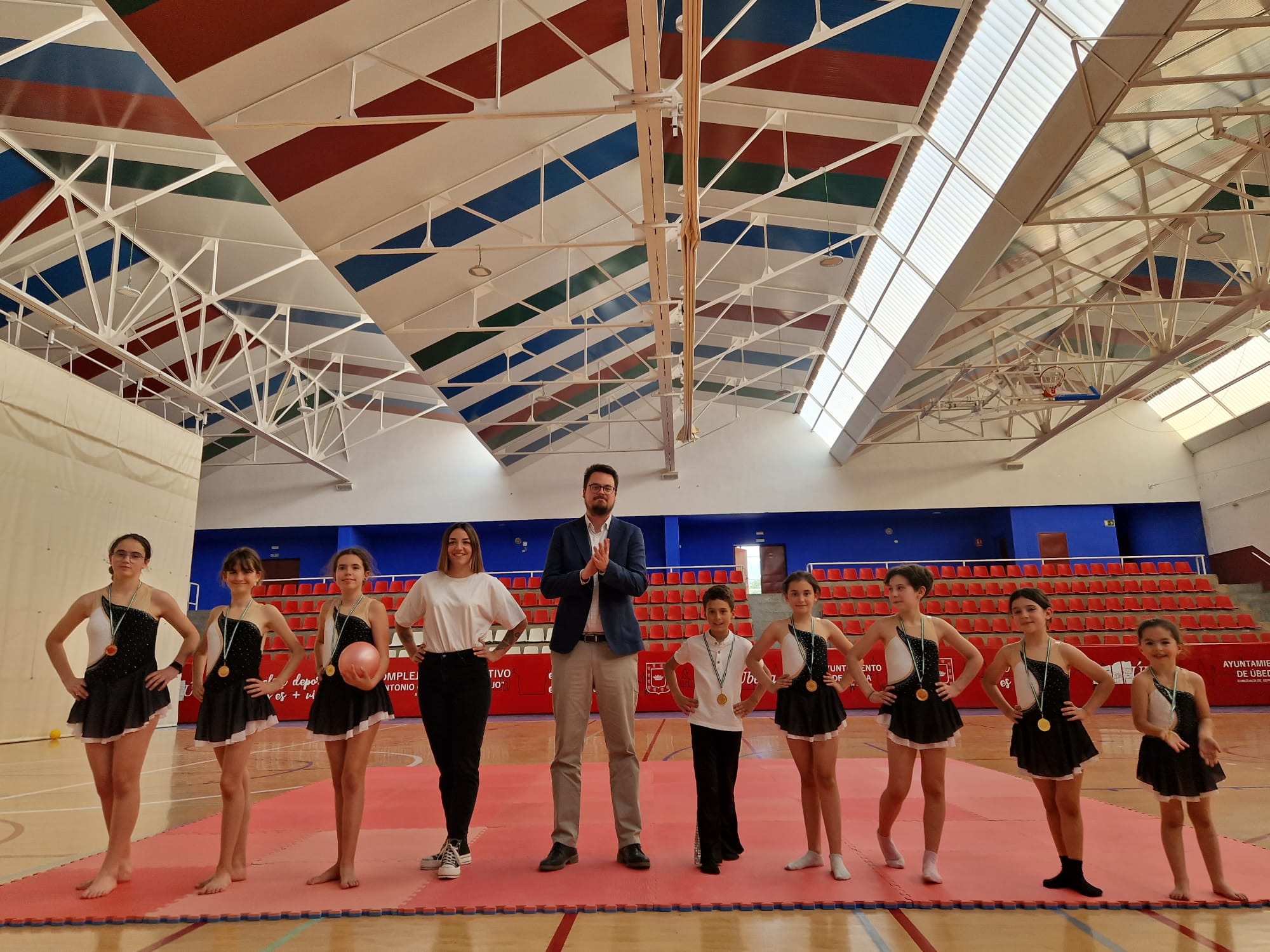 La Escuela Municipal de Gimnasia Rítmica de Úbeda clausura el curso con una exhibición