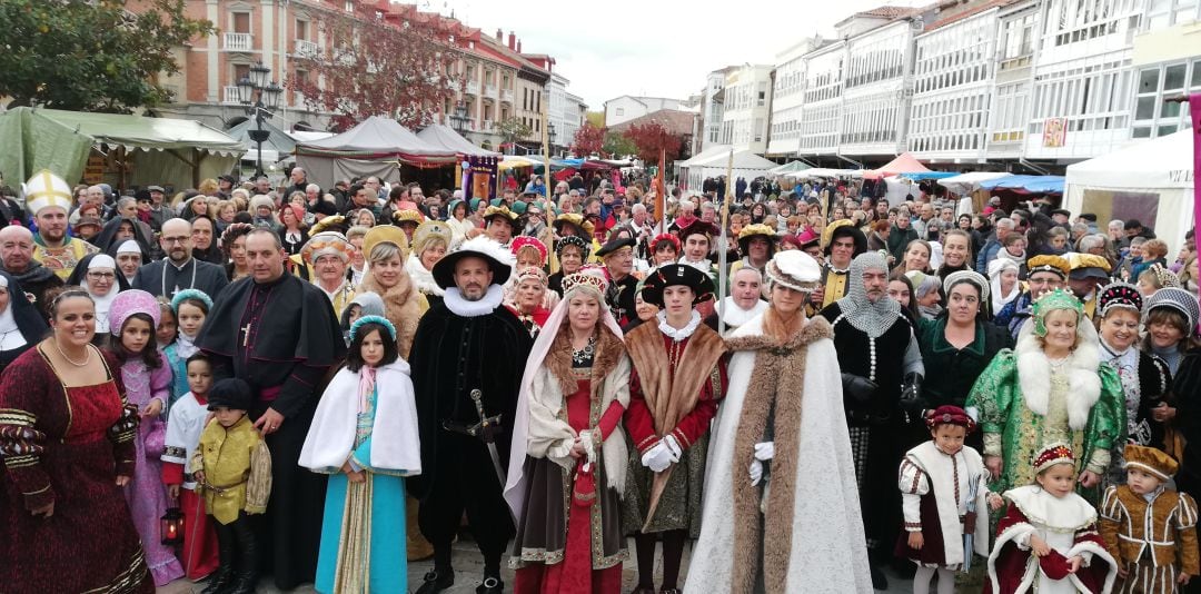 Un moemnto de la recreación en la Plaza de españa de Aguilar de Campoo (Palencia)