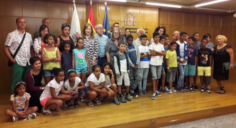 NIños saharauis con sus familias de a Coruña