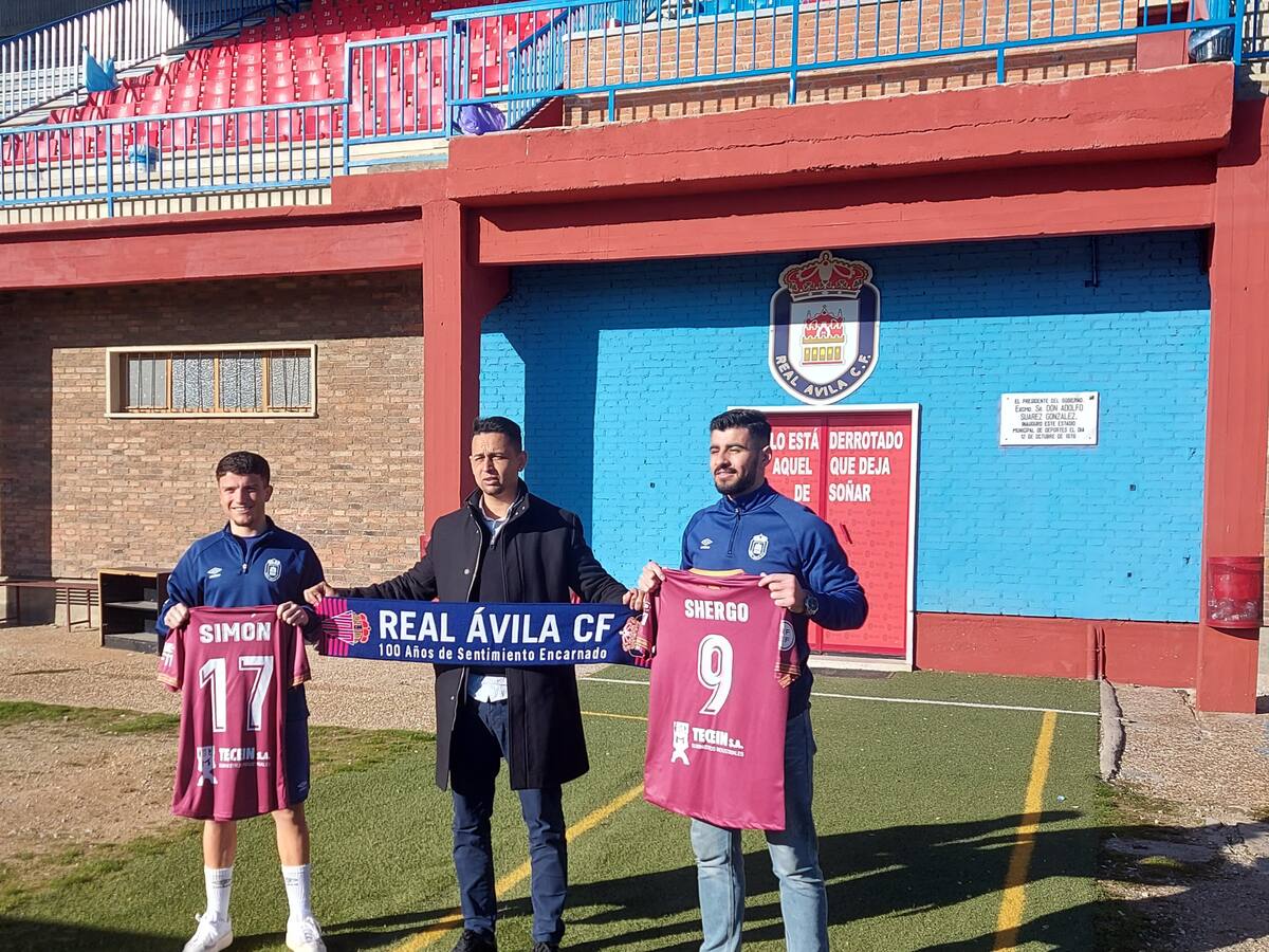 Shhab y Carrero prometen goles y trabajo en su presentación