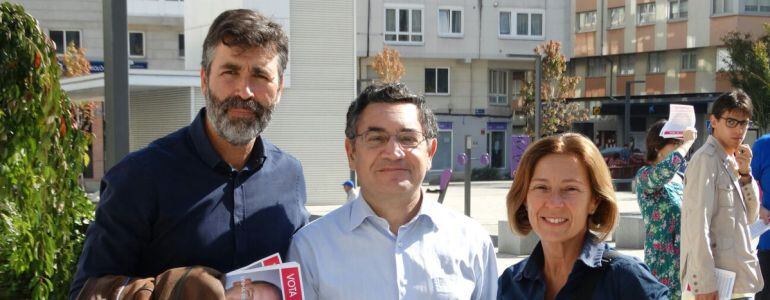 Villoslada, Dapena y Barcón en un acto de campaña electoral.