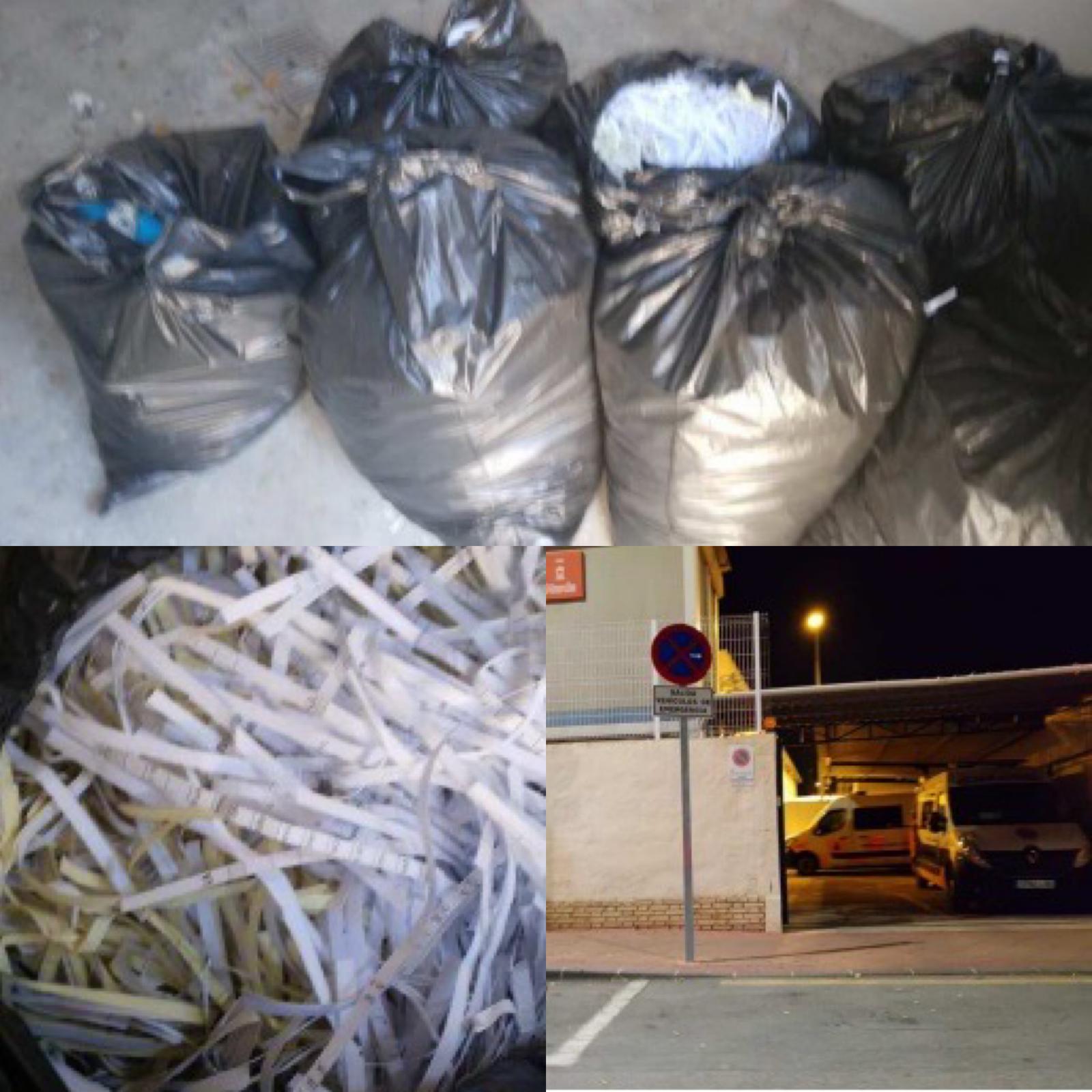 Bolsas de basura con documentación destruida en las instalaciones de Protección Civil en Murcia