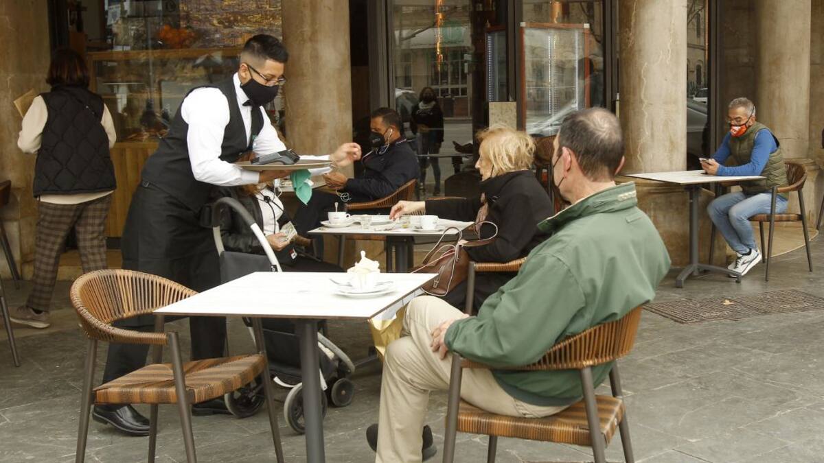 Negueruela: "Las mejoras impulsarán la actividad económica, no hacen falta 18.000 plazas más de ladrillo"