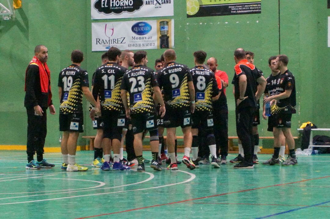 La expedición eldense tiene que aprovechar el mal momento del rival