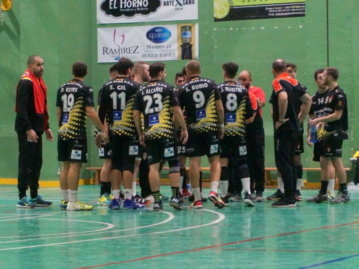 El Elda - C.E.E. no puede fallar en Águilas (S. 17:00 h)