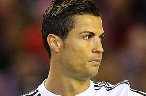 LIVERPOOL, ENGLAND - OCTOBER 22: Cristiano Ronaldo of Real Madrid gives a thumbs up during the UEFA Champions League Group B match between Liverpool and Real Madrid CF on October 22, 2014 in Liverpool, United Kingdom. (Photo by Alex Livesey/Getty Images)