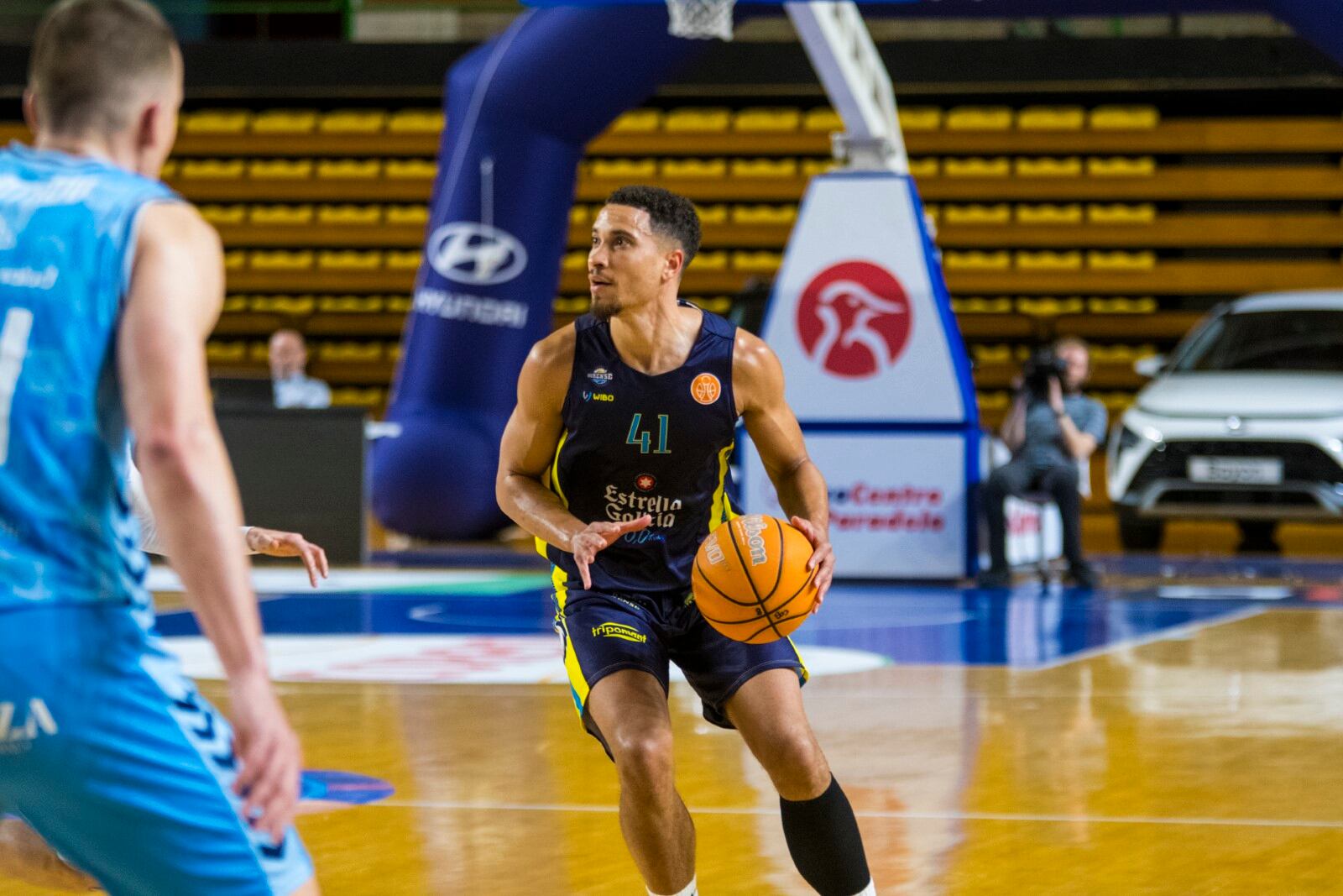 Charles Barton en acción el el Pazo en su debut
