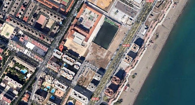 Calle Cañada del Tesoro, donde se ubica la parcela que la Gerencia Municipal de Urbanismo pretende sacar a subasta pública