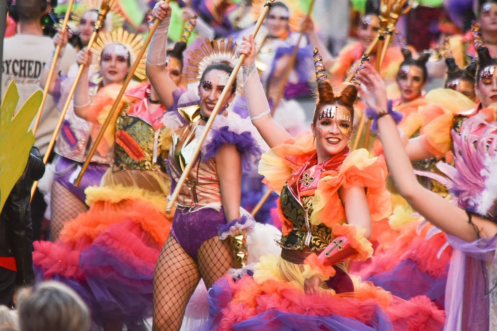 Asociación Cultural 'Los Perchas' de Mota del Cuervo, durante sus desfiles del 2024