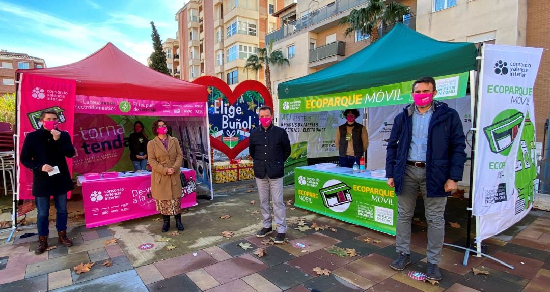 El CVI presenta en Buñol su campaña para incentivar la recogida de pequeños aparatos eléctricos en ecoparques