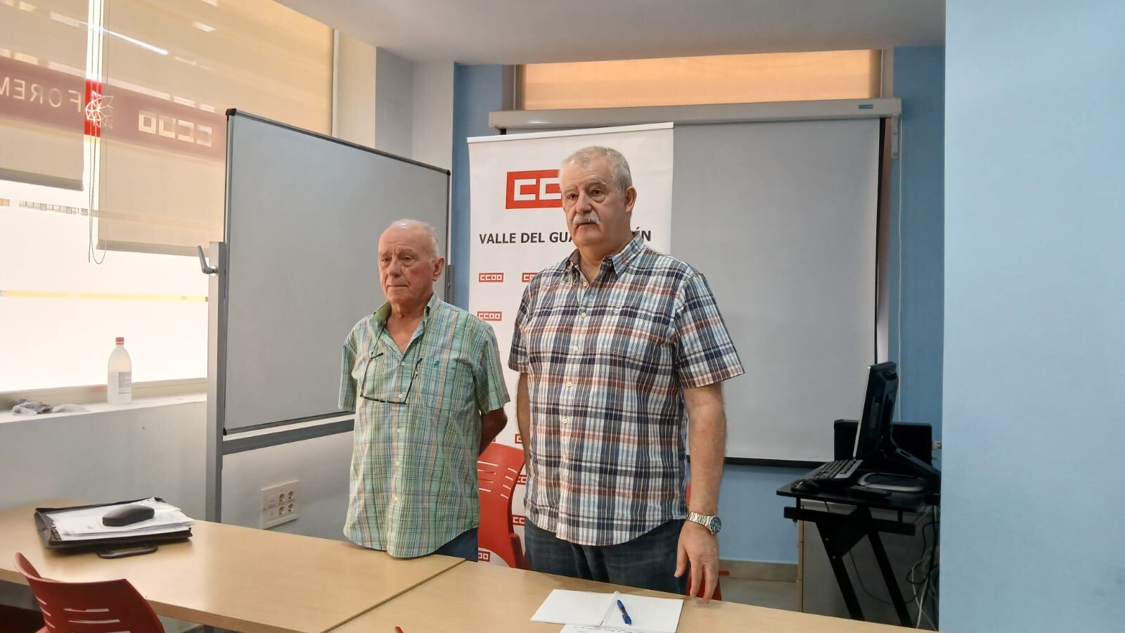 José Cánovas, responsable institucional de pensionistas en la Región de Murcia de CCOO y Ángel Torregrosa, delegado sindical en Lorca