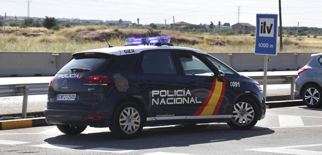 Imagen de un vehículo de la Policía Nacional
