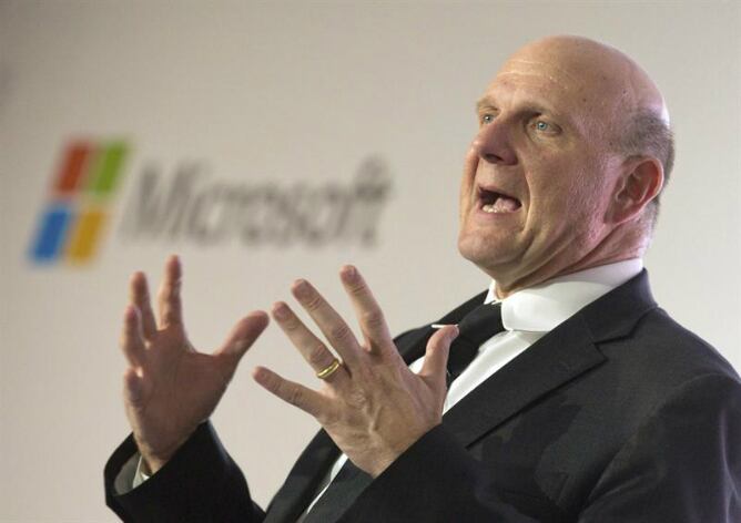 Steve Ballmer abandona Microsoft a lo largo del próximo año