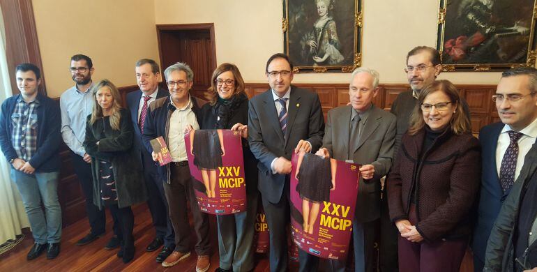 Presentación de la XXV MCIP