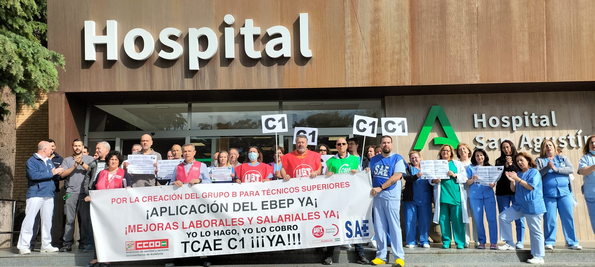 Protesta sindical en el hospital San Agustín de Linares.