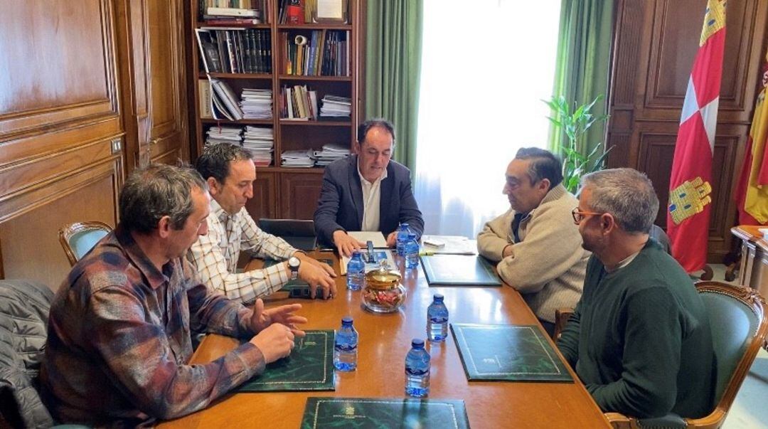 Reunión de la Diputación con las organizaciones agrarias