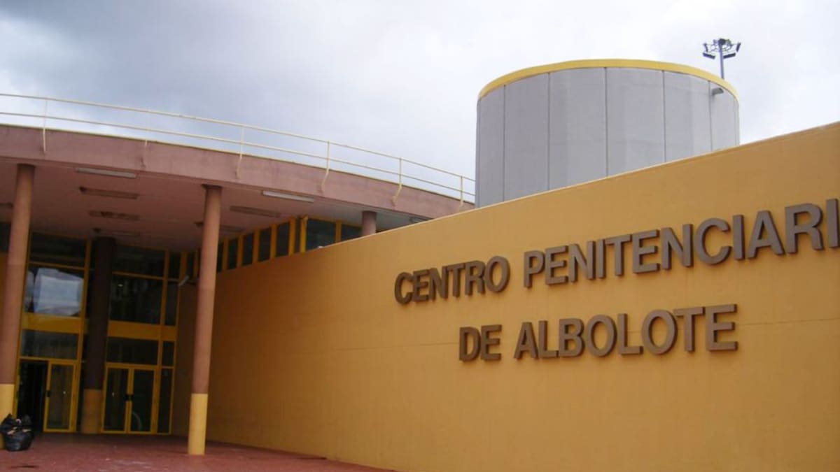 Situación límite en la prisión de Albolote donde la mayoría de los funcionarios están enfermos a la vez