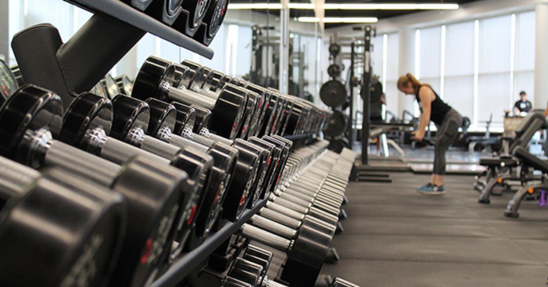 Los gimnasios vacíos.