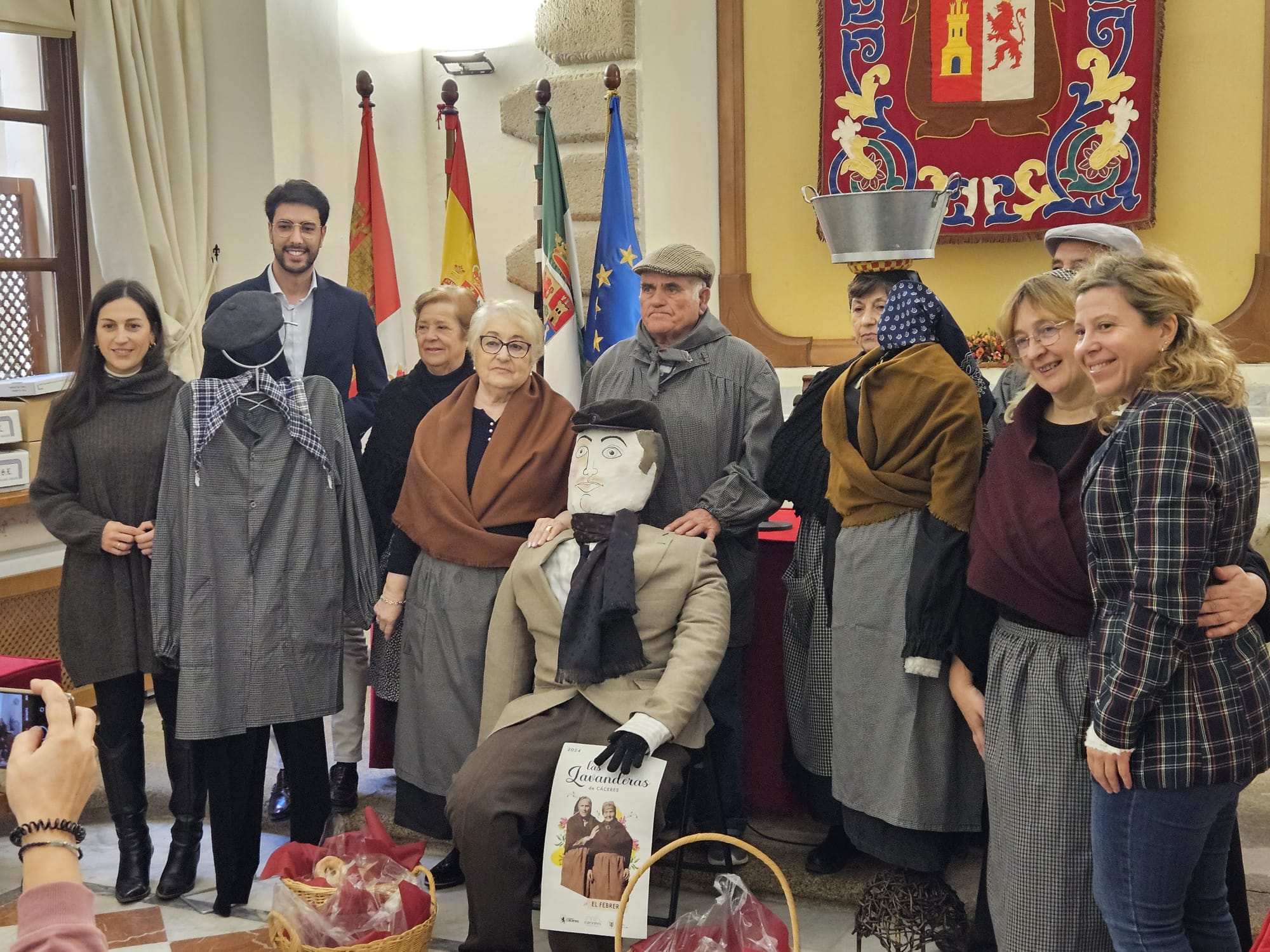 Presentación oficial de la fiesta de &#039;Las Lavanderas&#039; de Cáceres.