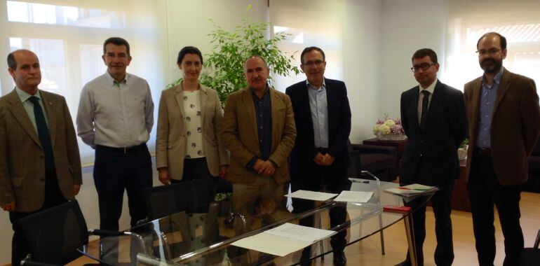 Casimiro López toma posesión con interventor del Ayto de Torrelavega