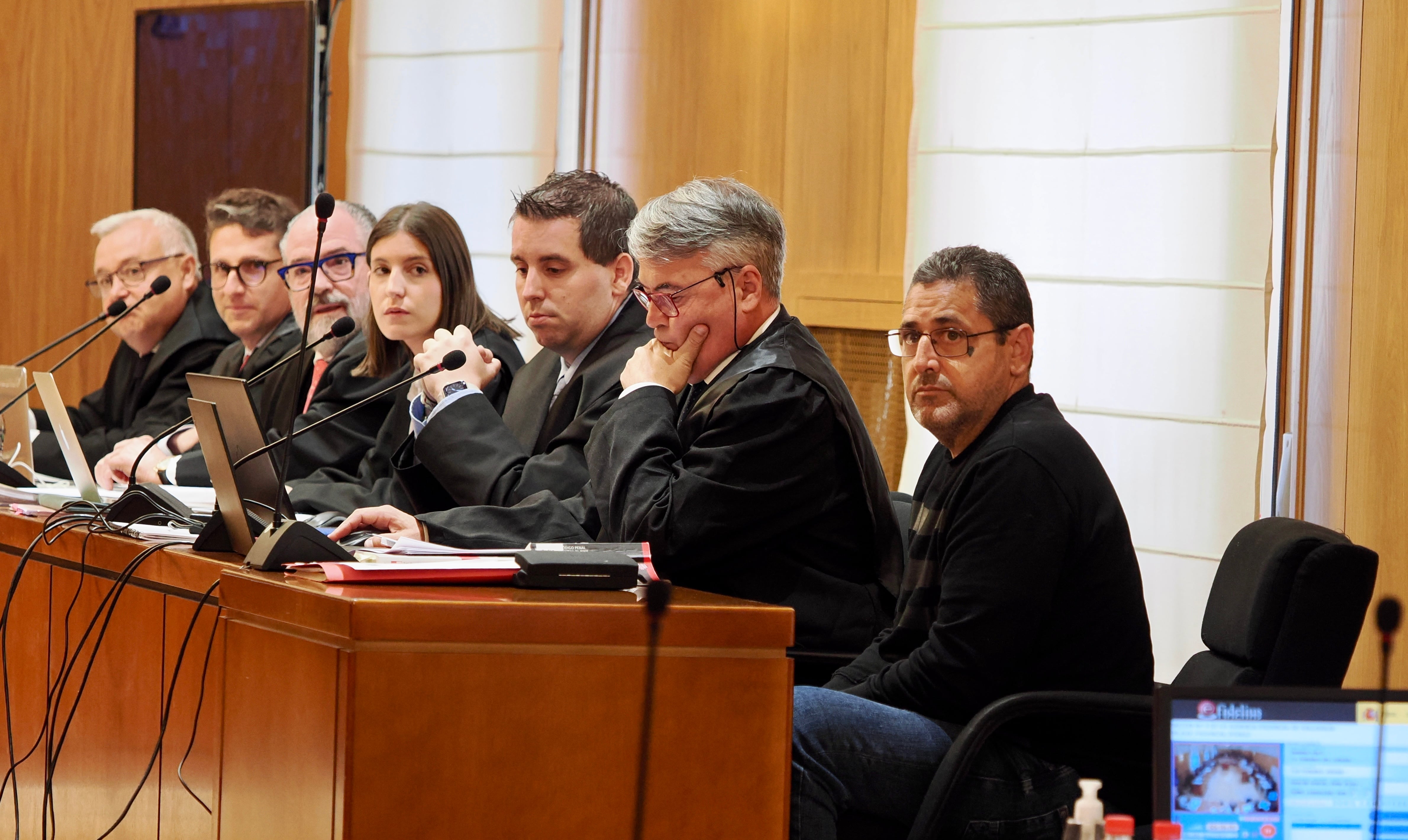 Juicio contra el acusado del doble crimen de Santovenia de Pisuerga con la formación del jurado popular.