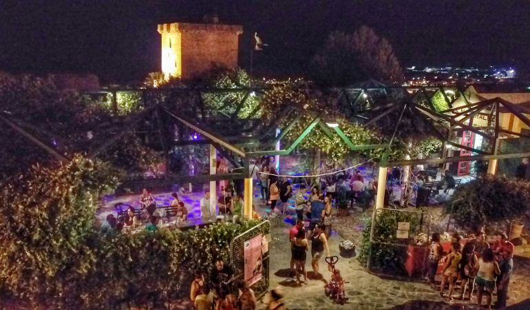 Vista de la &#039;Noche de San Juan&#039; de la Asociación Ecologista &#039;Guardabosques&#039; de Jódar