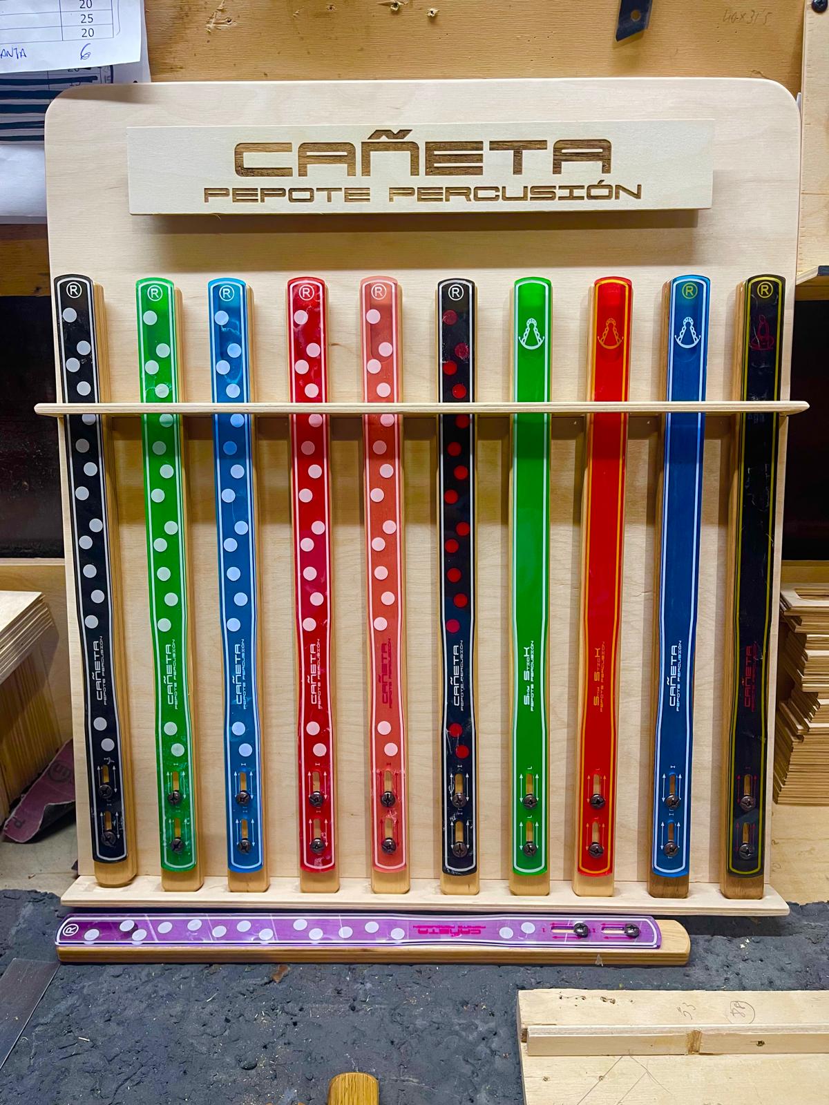 José Hernández (Pepote), inventor de la cañeta y Antonio García ex director de la Escuela de Arte León Ortega de Huelva