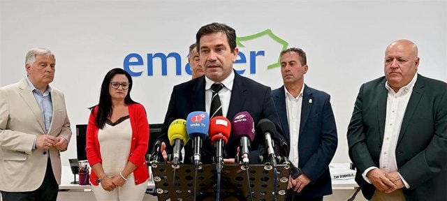 Comparecencia del presidente de la Diputación de Ciudad Real, Miguel Ángel Valverde este mediodia, en la nueva sede de Emaser