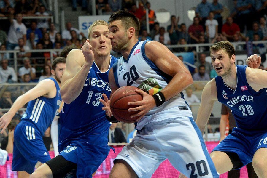 Zadar, 20.05.2018. - Treæa utakmica polufinala doigravanja za naslov koarkakog prvaka Hrvatske Zadar - Cibona u dvorani Kreimira Æosiæa u Zadru. Na slici Mislav Brzoja.
foto HINA/ ua