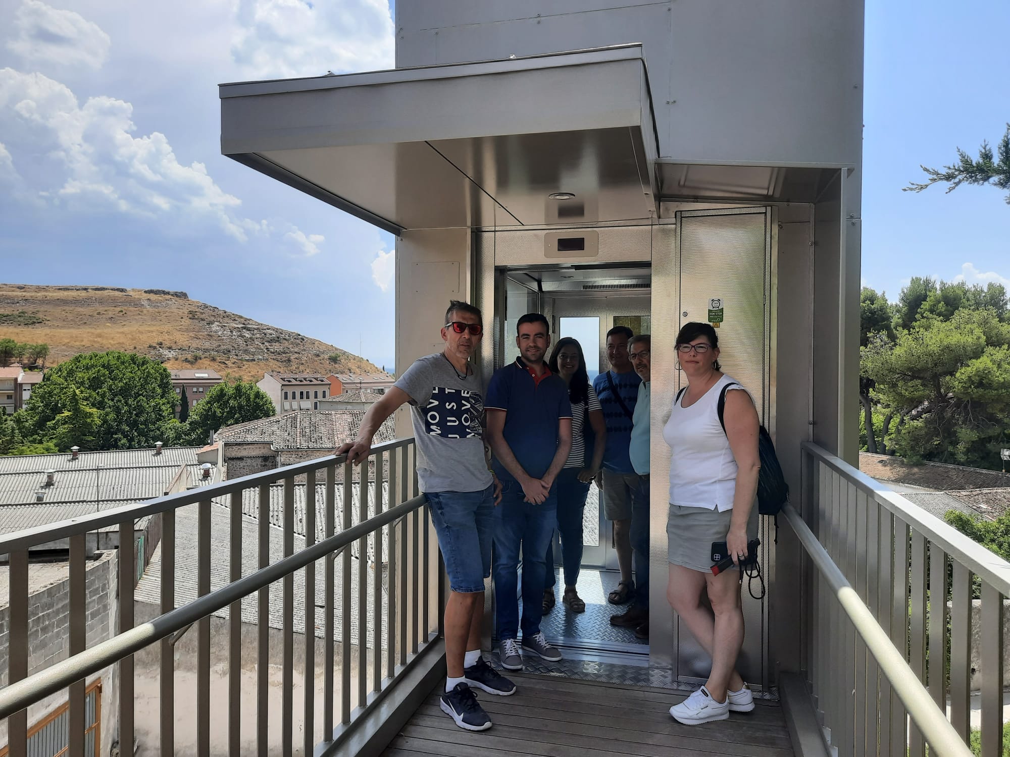 Nuevo ascensor de acceso al Centro de Mayores de Cuéllar