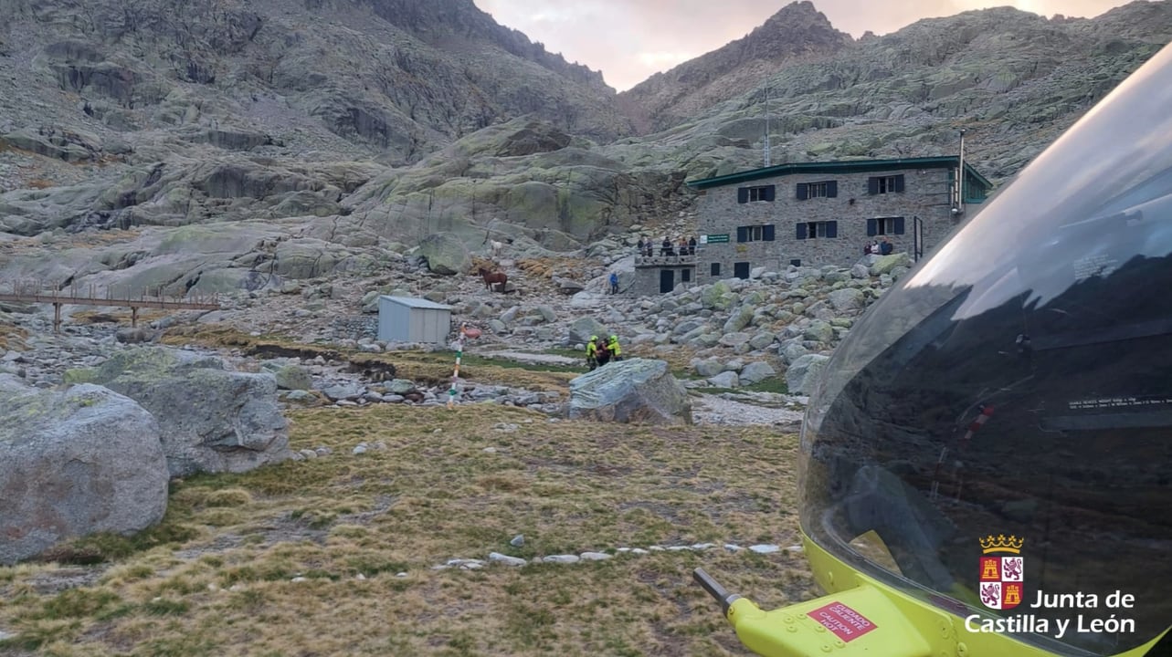 Evacuación de un joven en Gredos