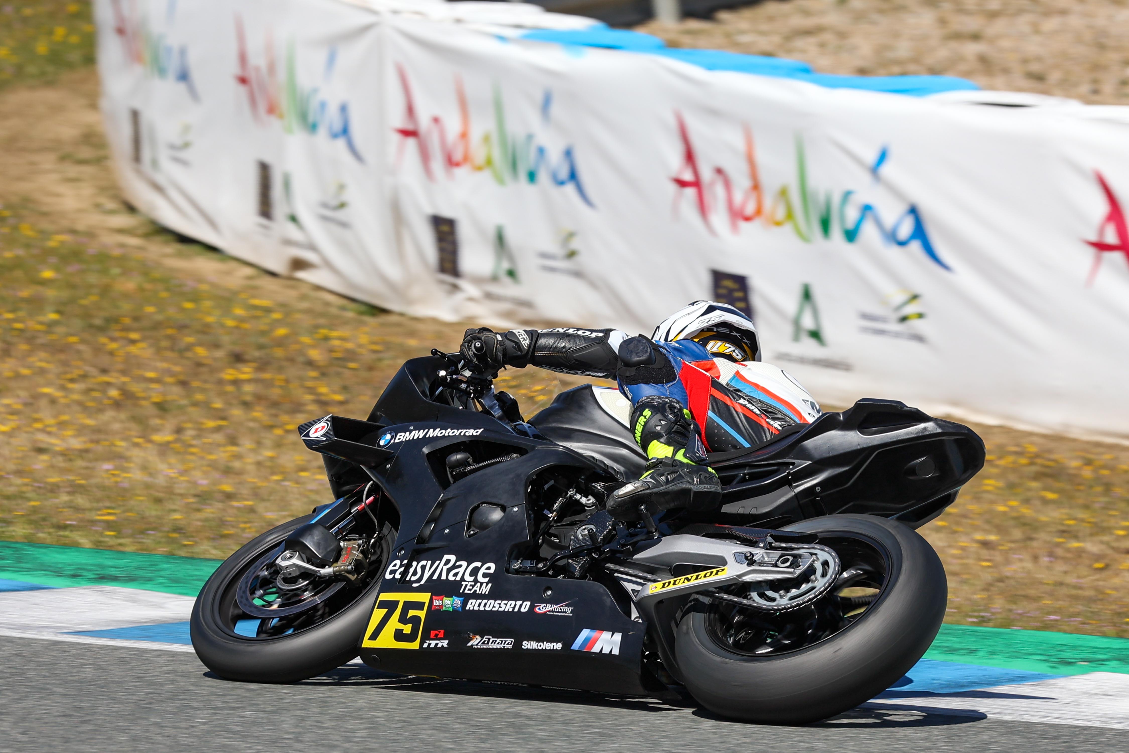 Ivo Lópes durante la carrrera del sábado deSuperbike