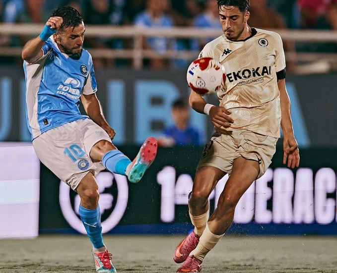 Gallar, en un lance del choque