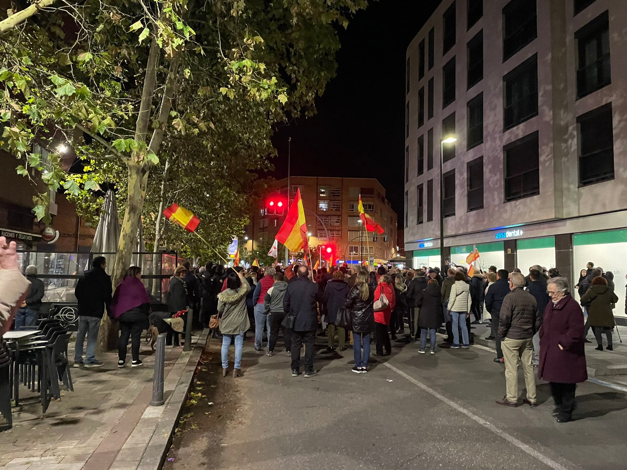 Concentración frente a la sede del PSOE en Valladolid