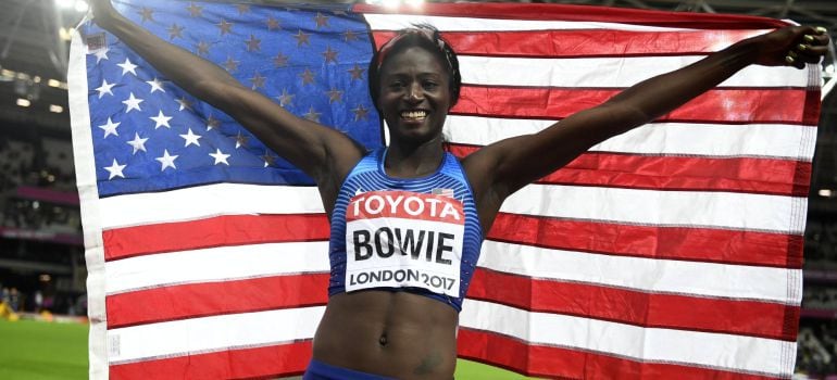 Tori Bowie tras ganar la final de 100 metros en el Mundial de Londres.