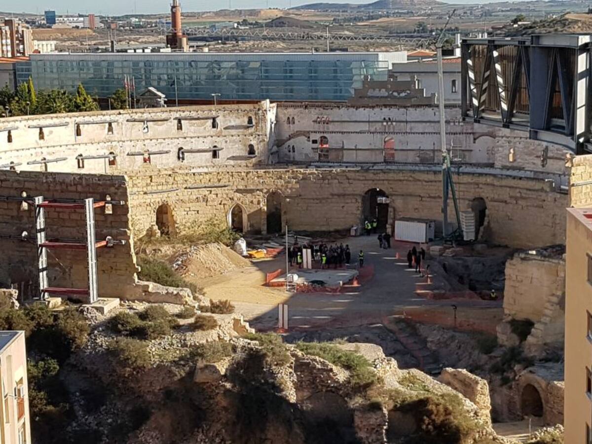 Podemos pide consenso para mantener el proyecto de excavación y restauración del Anfiteatro