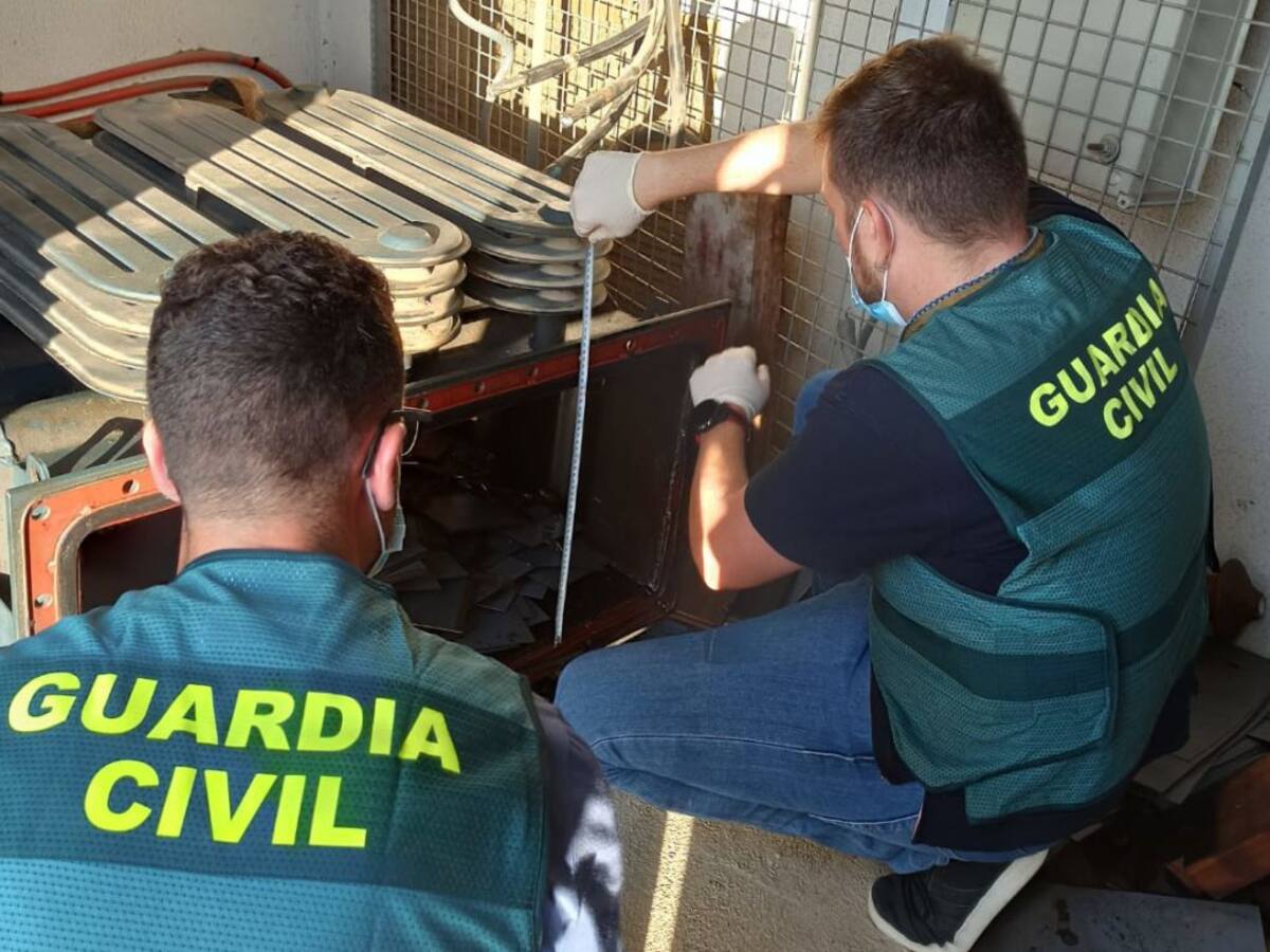 La Guardia Civil desarticula una organización criminal dedicada al robo de cobre en la localidad de Alcàsser
