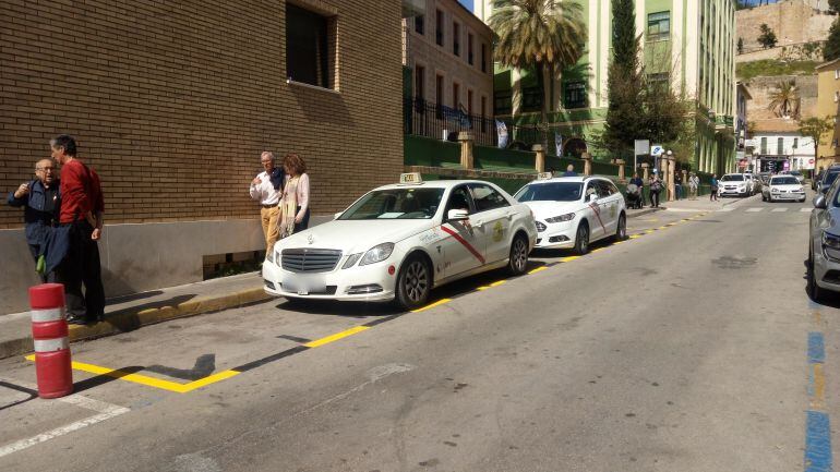 Imagen de archivo de una de las paradas de taxis de Dénia.