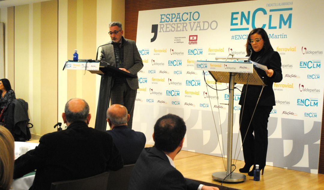 Jesús Martín, durante el desayuno informativo del digital ENCLM, en Valdepeñas (Ciudad Real) 