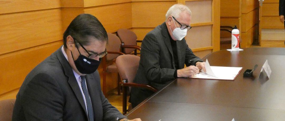 Firma del Convenio entre la UDC y la Fundación RIA