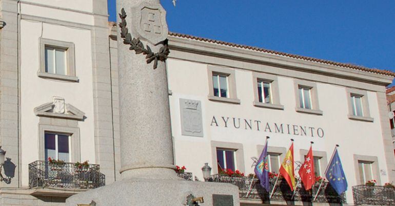 Fachada del ayuntamiento de Colmenar Viejo