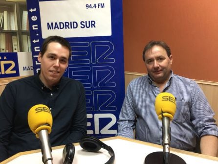 Víctor Díaz (d), propietario de El Horno de Yeles, y Ricardo Díaz, jefe de cocina.