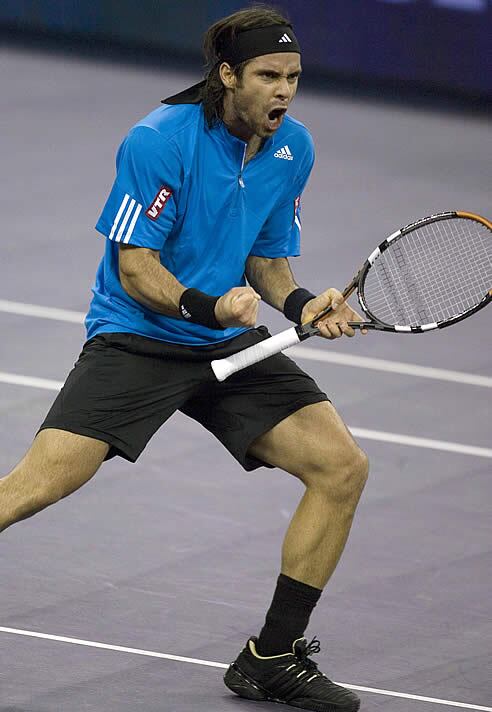Fernando González, en el partido contra Federer.