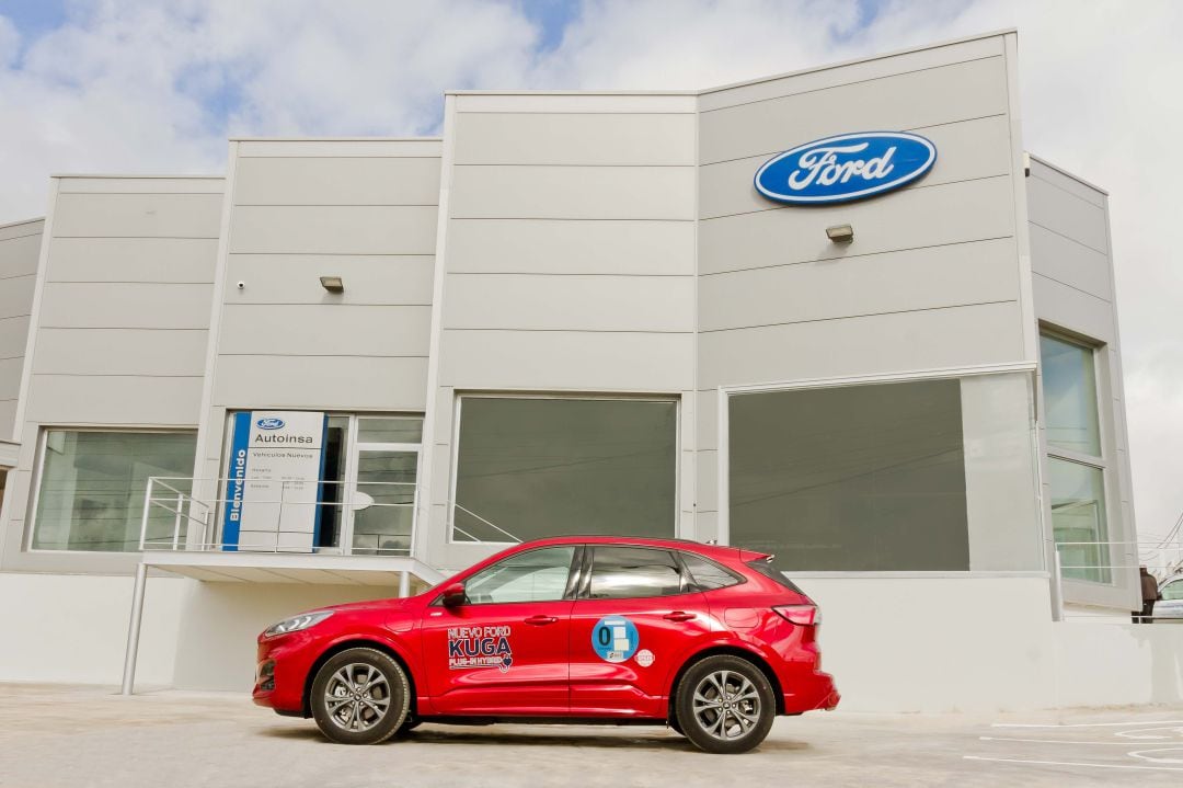 Fachada de las nuevas instalaciones de Ford Autoinsa en Segovia