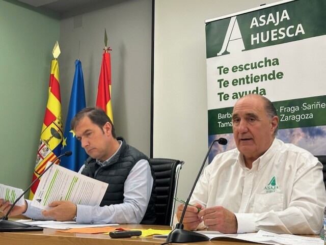 Solanilla y Luna en rueda de prensa