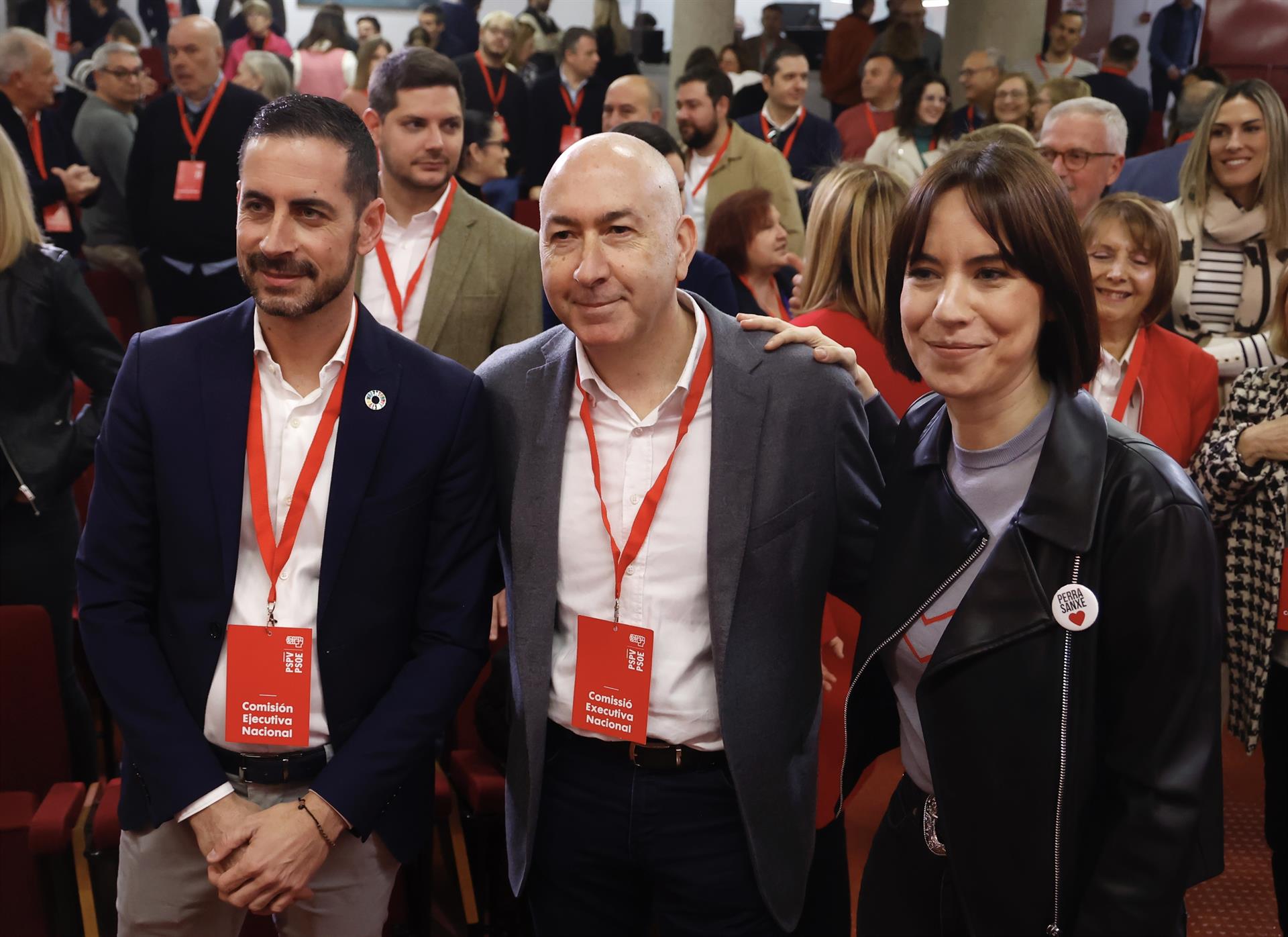 El secretario general del PSPV de Valencia, Carlos Fernández Bielsa; el secretario general del PSPV de Alicante, Alejandro Soler, y la ministra de Ciencia, Innovación y Universidades, Diana Morant, en el comité nacional de los socialistas valencianos