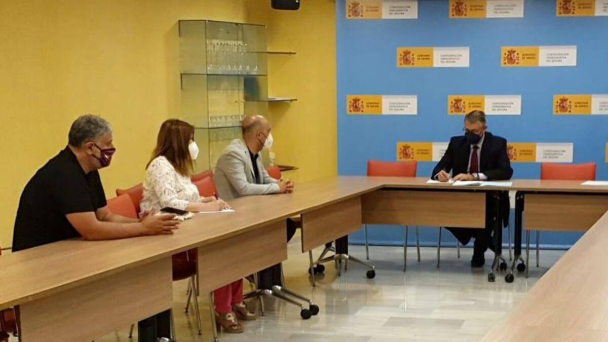 La CHS y el Ayuntamiento de Molina analizan la situación de los proyectos de las ramblas urbanas y EDAR