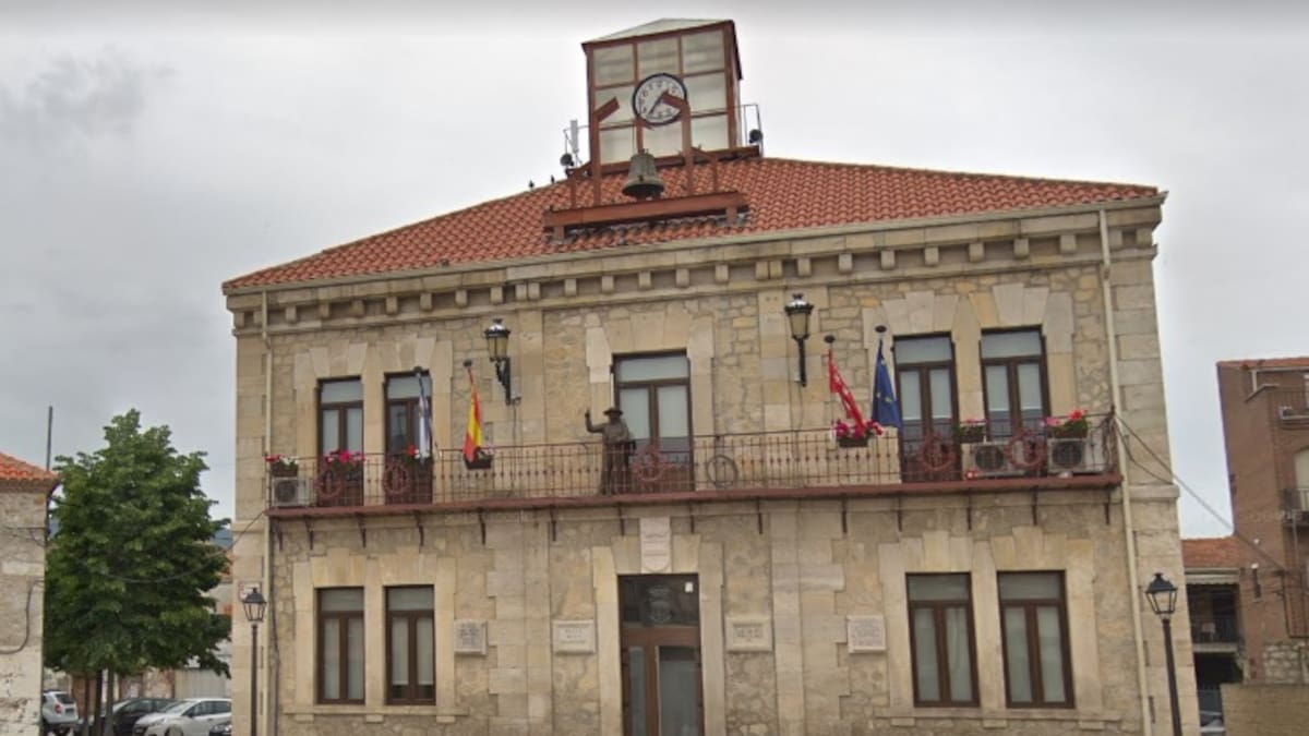 Entrevista a Luisa Cinta, portavoz de la plataforma Acción Vecinal Stop Planta de Biogás de Guadalix de la Sierra, que entregarán firmas en contra del proyecto de construcción de la planta en la localidad