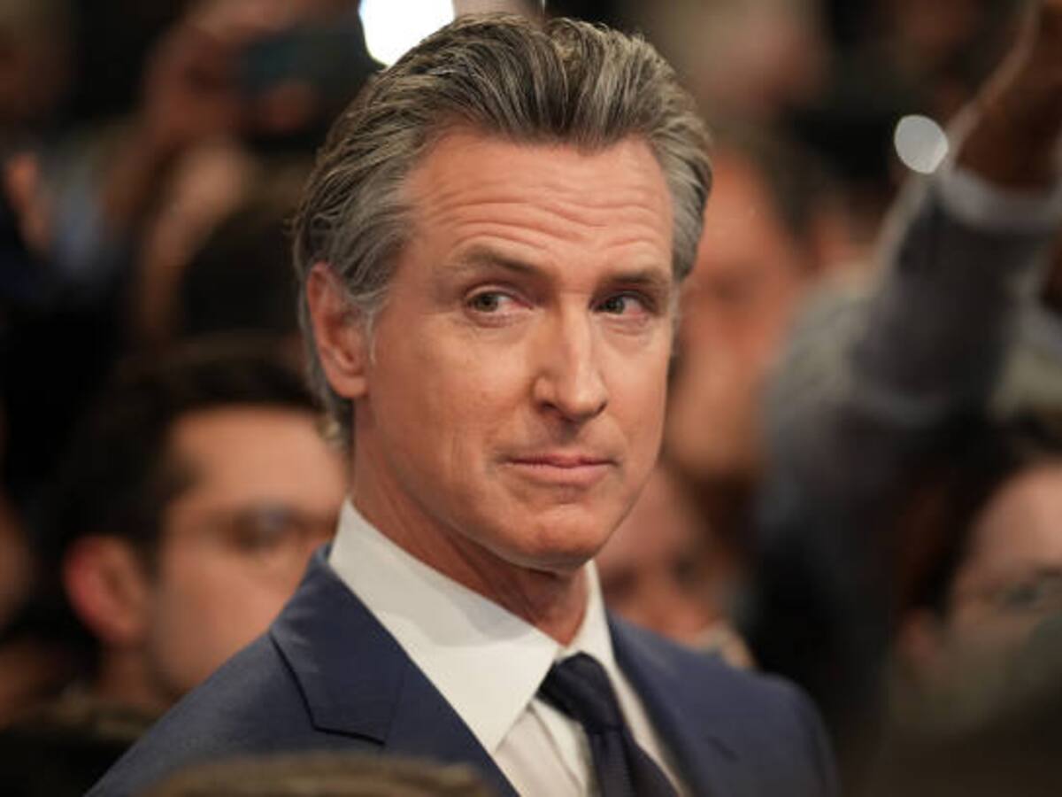 Gavin Newsom o el nuevo azote de Trump: cómo un gobernador demócrata le hace frente en la batalla por la atención y se asienta como alternativa al monopolio mediático del presidente
