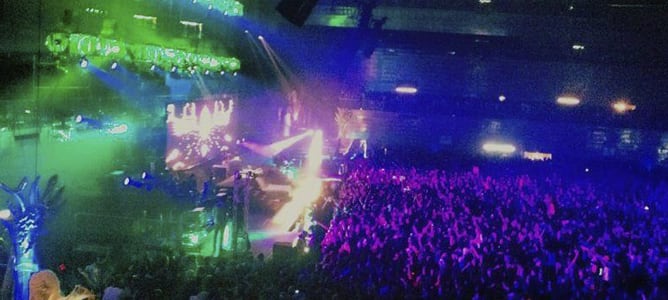 Imagen de la macrofiesta de Halloween celebrada en el pabellón deportivo Madrid Arena.